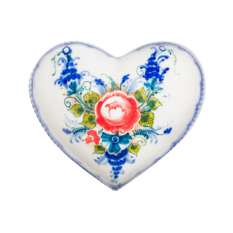 Шкатулка Сердце (подглазурные цветные краски, кобальт) Гжельский фарфоровый завод