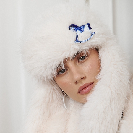 Брошь Лошадка из коллекции ГФЗ &amp; Berta Muzis Гжельский фарфоровый завод