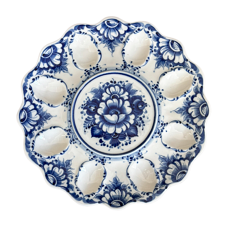 Тарелка для яиц в пышной росписи Исакиной Гжельский фарфоровый завод